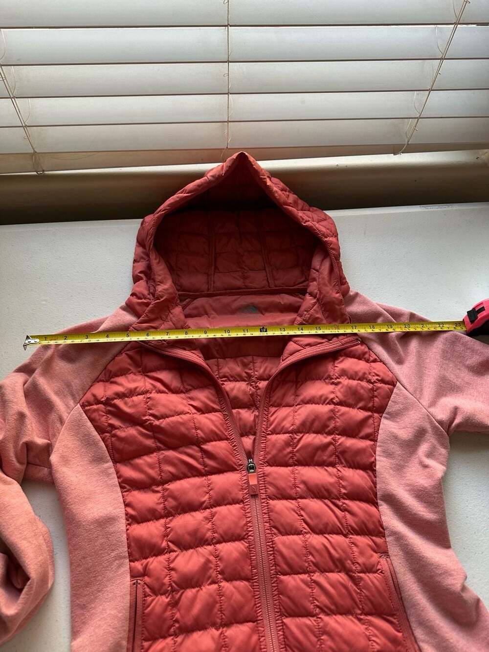 The North Face ThermoBall Hybrid Hoodie Jacket Women’s Medium Pink Full Zip - Picture 10 of 12